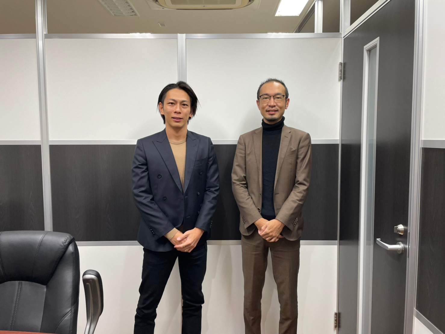フットワークが軽く頼りになるし、打ち合わせが楽しいです（笑）